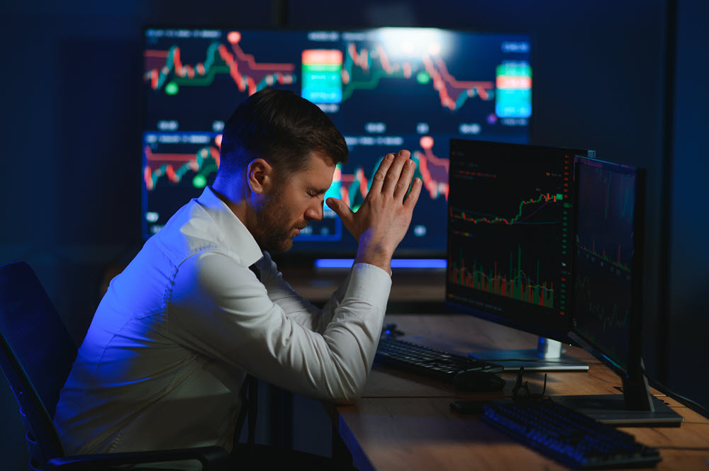 trader frustared stress